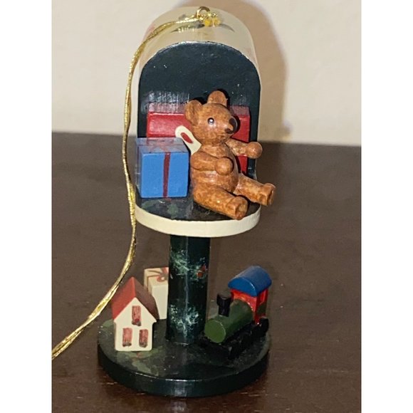 Vintage Merry Christmas Mailbox Train & Presents Kathe Wohlfahrt Hand Painted - Picture 4 of 5